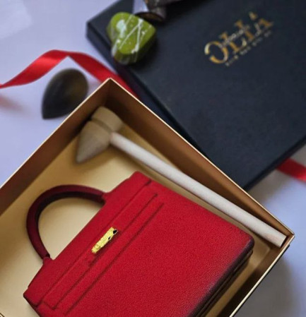 תיק עשוי כולו משוקולד וסוכריות - קנה עכשיו