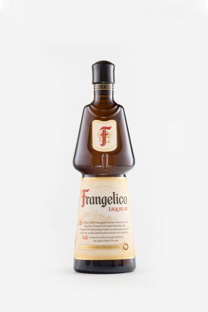 Frangelico: премиум итальянский ореховый ликер