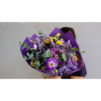 Bouquet flowers "Autumn waltz" - Elegant Autumn Floral Arrangement