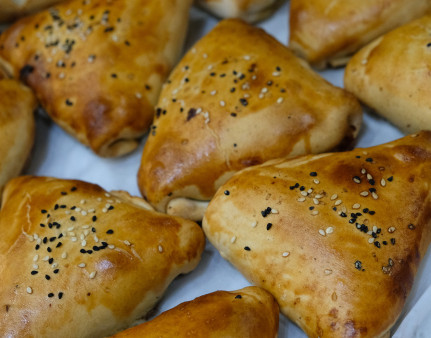 Samsa with Beef: Premium Beef Pastries