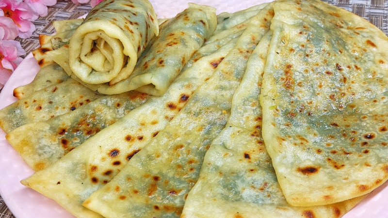 Кутабы: Тонкие пироги с разными начинками